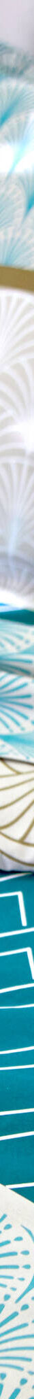 Linge de lit Eddy en coton à motifs graphiques (bleu paon) Linge de lit Eddy en coton à motifs graphiques (bleu paon)
